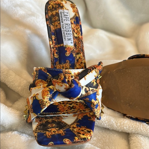 Cape Robbin Women's Blue and Gold Heeled 5” Heels - Picture 6 of 9